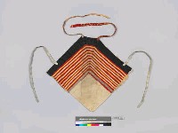 藏品(女子胸兜)的圖片